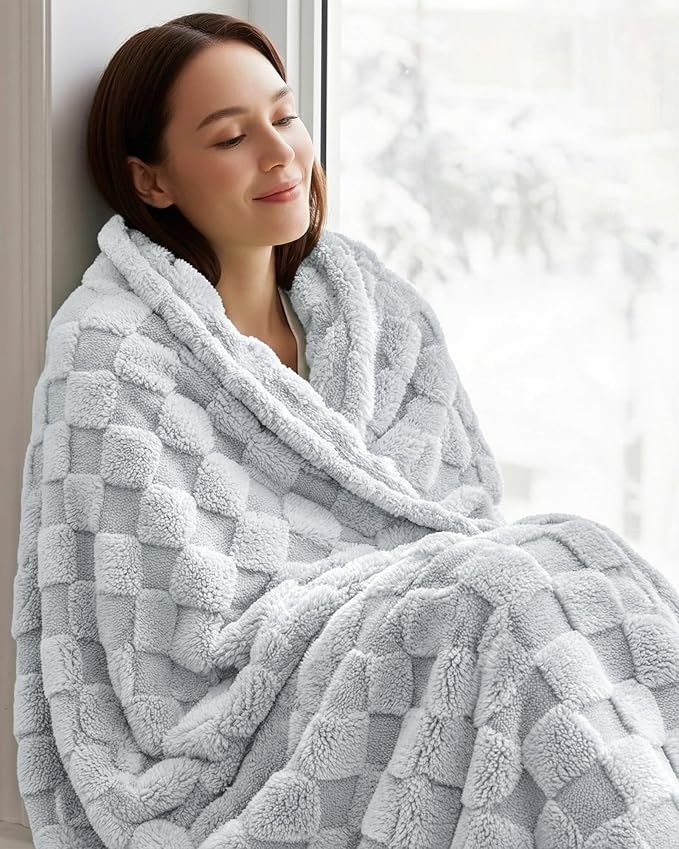 Utopia Bedding Cool Grey Checkered Fleece King Blanket - Image 8