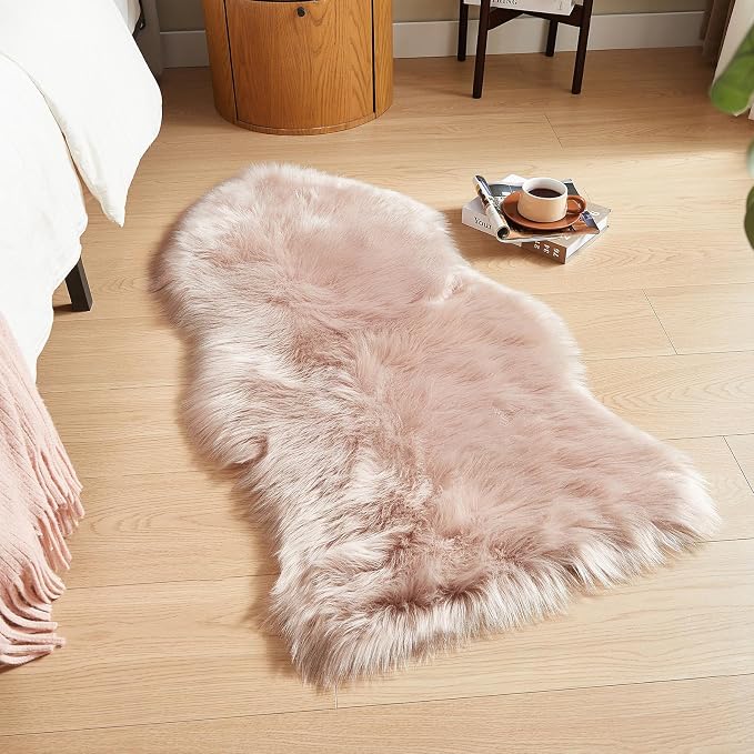 AMTOVO Faux Fur Rug, Fluffy Sheepskin Rug, Fuzzy Ultra Soft 2 x 4 ft Shag Rugs - Image 4