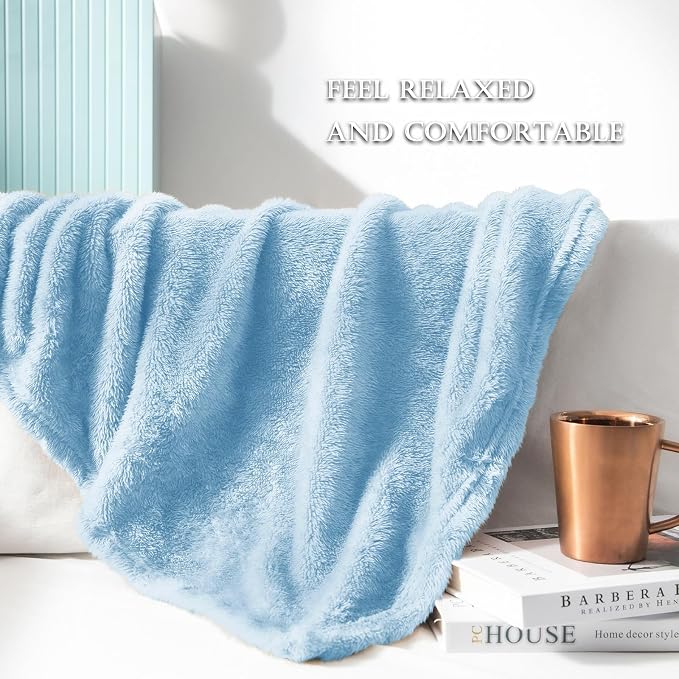 Exclusivo Mezcla Plush Fuzzy Fleece Throw Blanket Extra Large, Super Soft - Image 4