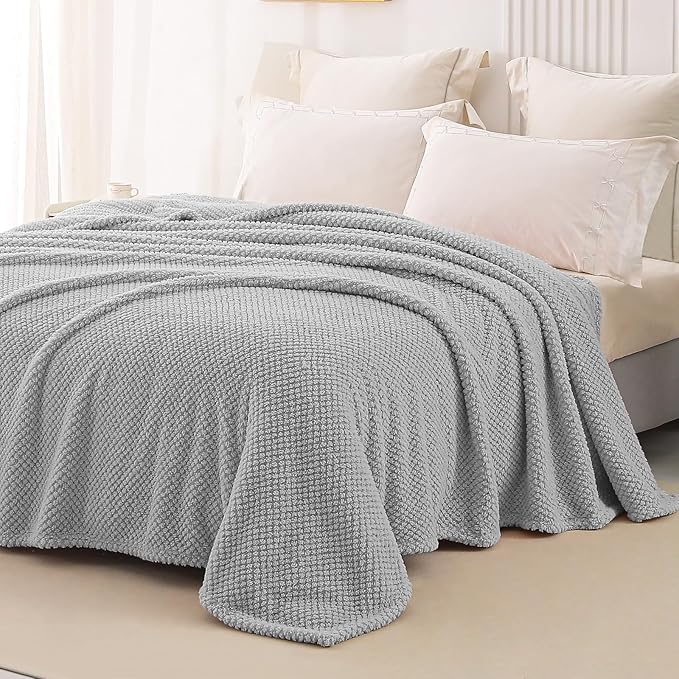 Whale Flotilla Twin Size Fuzzy Fleece Blanket - Image 4