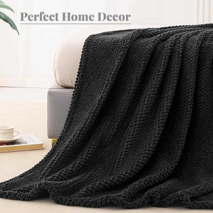 Whale Flotilla Twin Size Fuzzy Fleece Blanket - Image 7