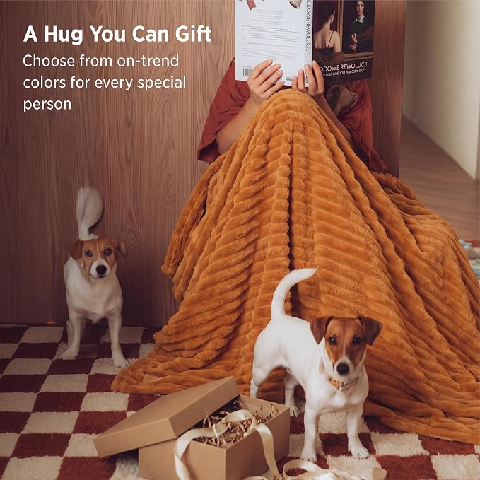 Bedsure Soft Burnt Orange Throw Blanket - Image 5