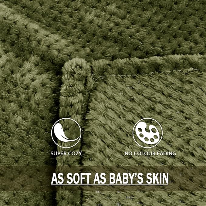 Exclusivo Mezcla Fleece Bed Blanket Twin Size, Super Soft and Warm Blankets - Image 8