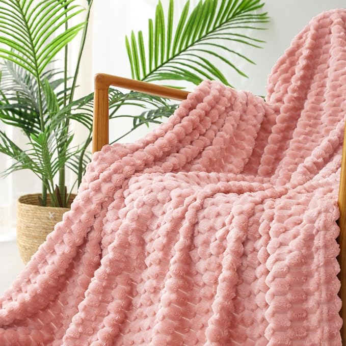 Exclusivo Mezcla Fleece Queen Blanket - Image 5
