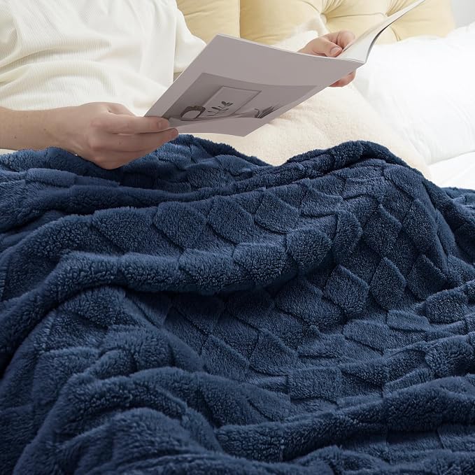 Exclusivo Mezcla Fleece Throw Blanket - Image 4