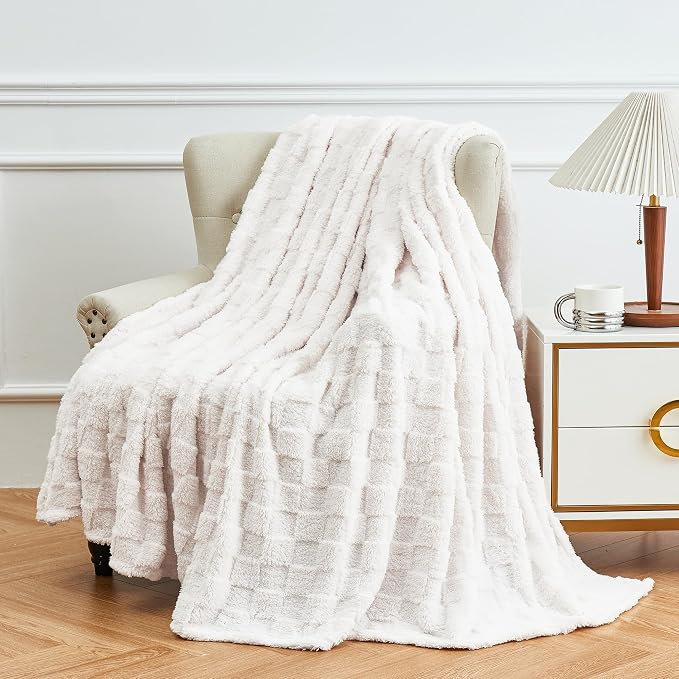Aganear Flannel Throw Blanket - Image 2