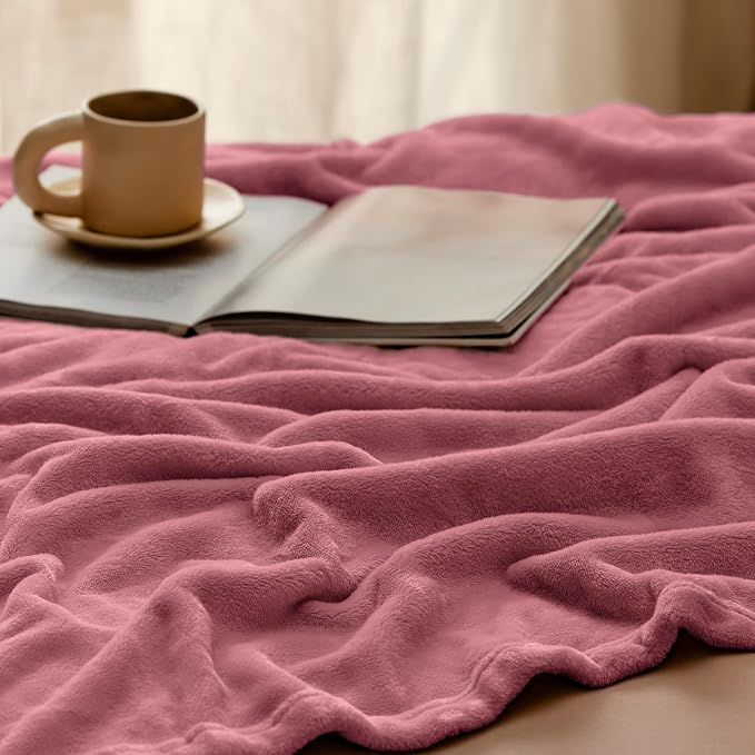 Bedsure GentleSoft Fleece Throw Blanket - Image 5