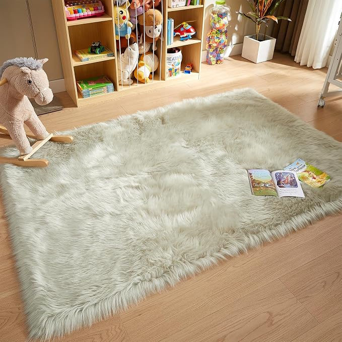 AMTOVO Faux Fur Sheepskin Rug for Living Room, 4 x 6 ft Light Grey Fluffy Area - Image 3
