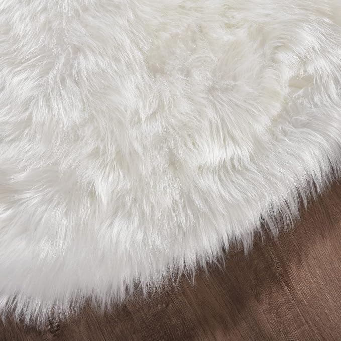Goolela White Faux Sheepskin Fur Rug 4x6 - Image 6