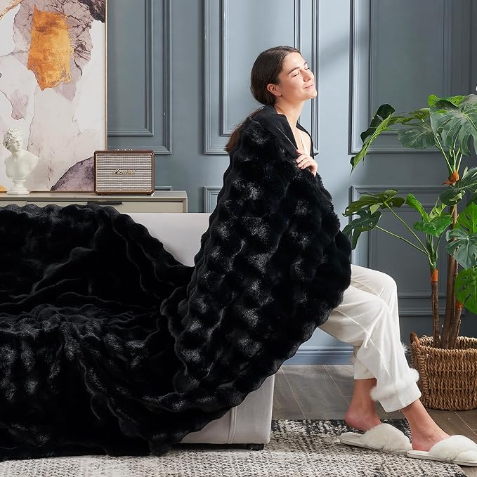 Cozy Bliss Faux Fur Throw Blanket - Image 2