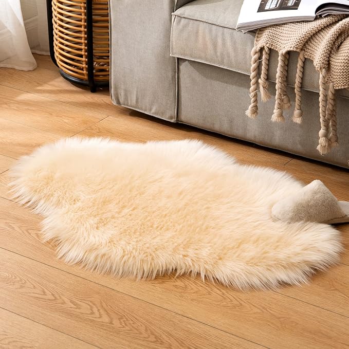 MIULEE Luxury Super Soft Fluffy Area Rug Faux Fur Cloud Shape Rug Decorative - Image 6