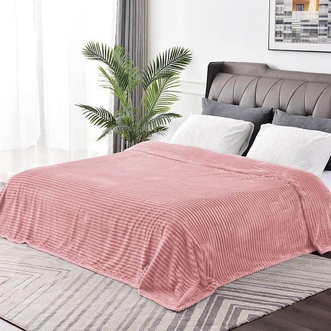 BEDELITE Fleece Throw Blanket for Couch – 3D Ribbed Jacquard Soft and Warm - Image 3