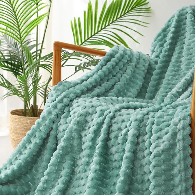 Exclusivo Mezcla Fleece Queen Blanket - Image 5