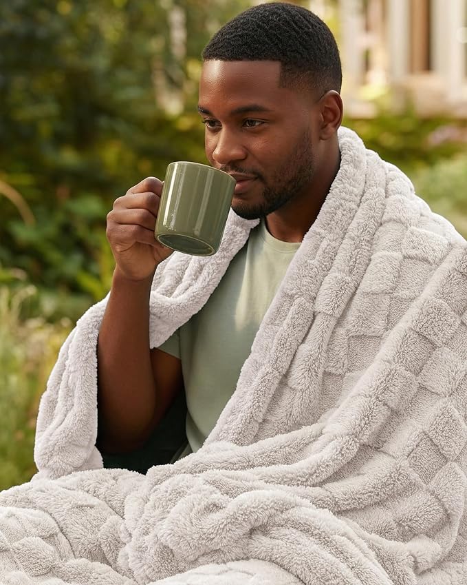 Utopia Bedding Linen Checkered Fleece Throw Blanket - Image 9