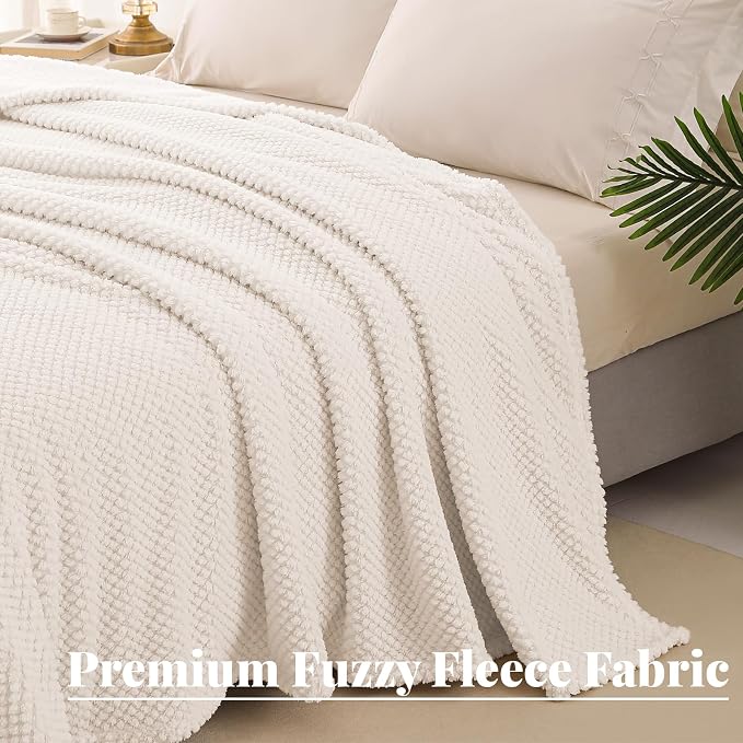 Whale Flotilla King Size Fuzzy Fleece Blanket - Image 5