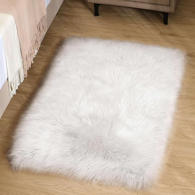 Goolela White Fluffy Faux Fur Rug - Image 2