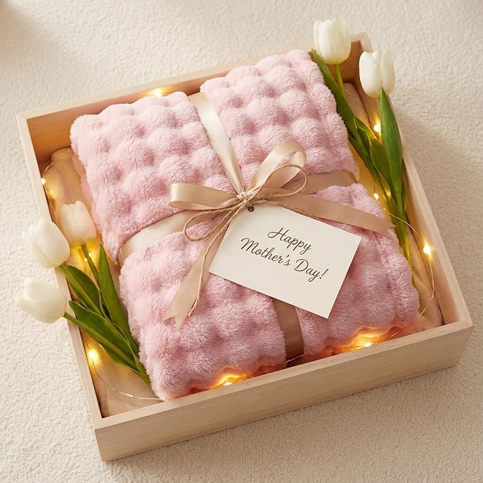 Bedsure 3D Fleece Bubble Blanket - Image 9