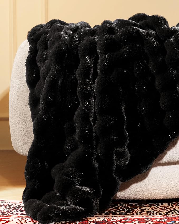 Ultra Soft Cozy Faux Fur Throw Blanket, Fuzzy Plush Thick Bubble Blanket - Image 2
