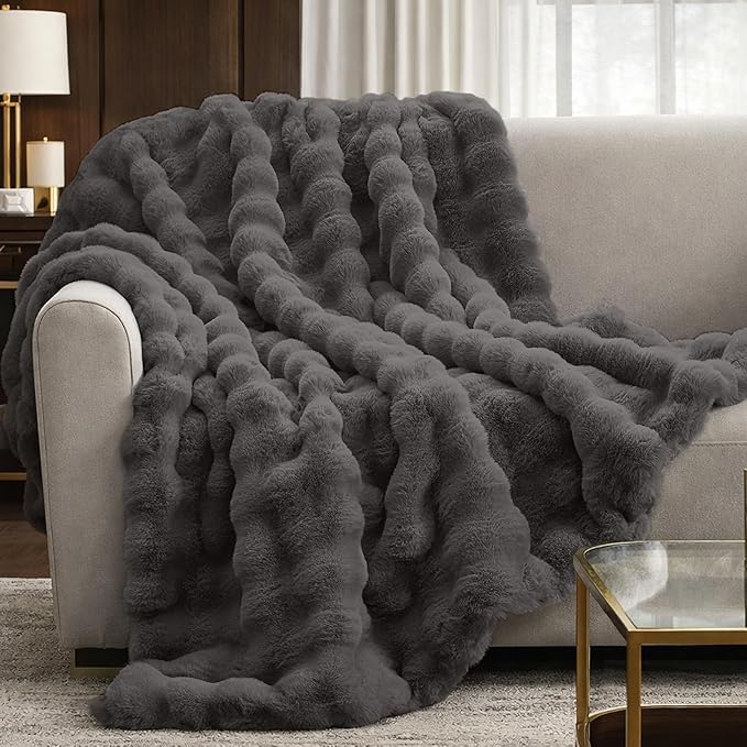 Cozy Bliss Faux Fur Bubble Throw - Image 2