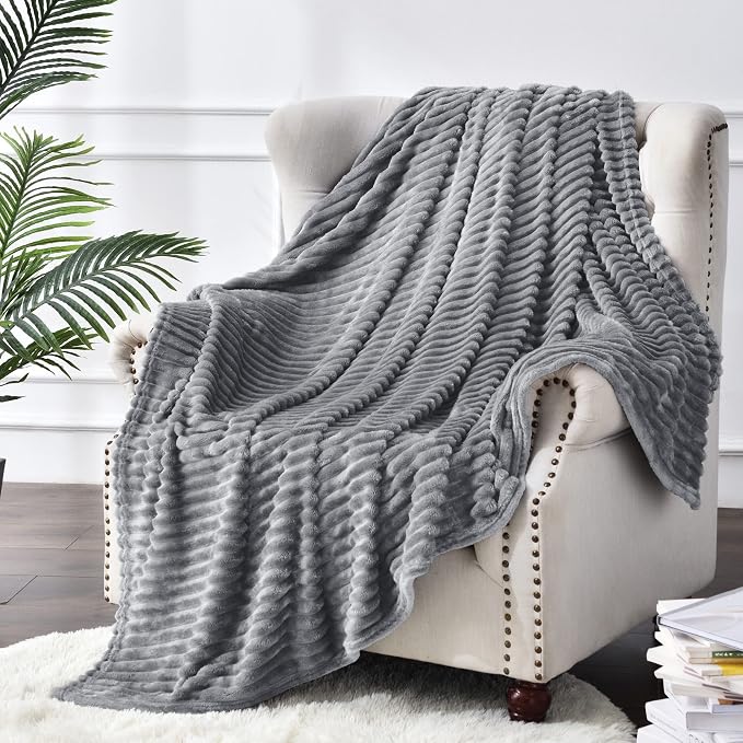 BEDELITE Fleece Throw Blanket for Couch – 3D Ribbed Jacquard Soft and Warm - Image 4