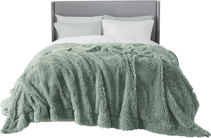 Bedsure GentleSoft Fluffy Sage Green King Size Blanket - Image 9