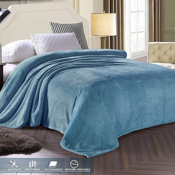 Exclusivo Mezcla Fleece Throw Blanket Extra Large, Super Soft and Warm Blankets - Image 3