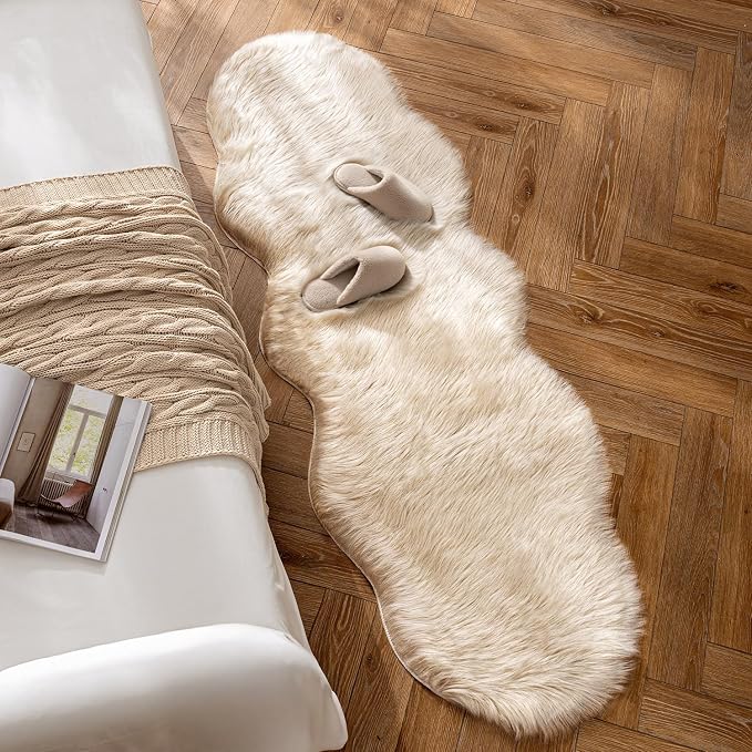 MIULEE Luxury Super Soft Fluffy Area Rug Faux Fur Sheepskin Rug Decorative - Image 3