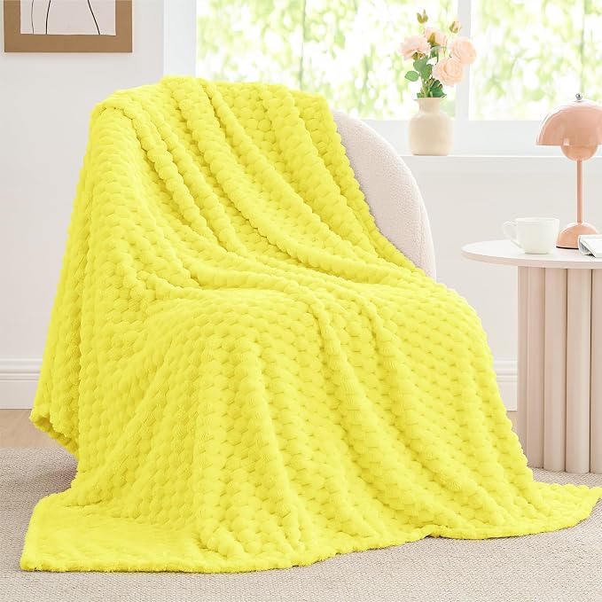 BEDELITE Fleece Throw Blanket for Couch & Bed - Image 2