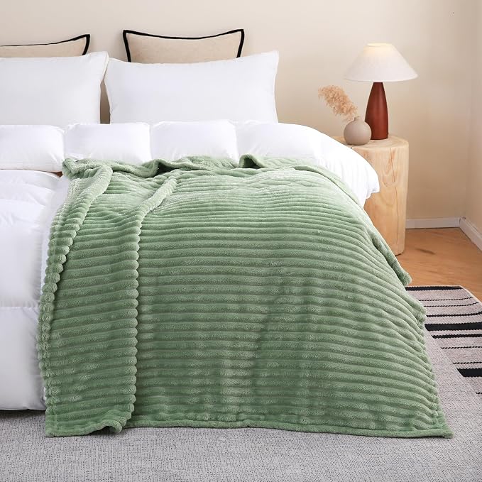Sage Green Fleece Throw Blanket 50”×70” by linecooo