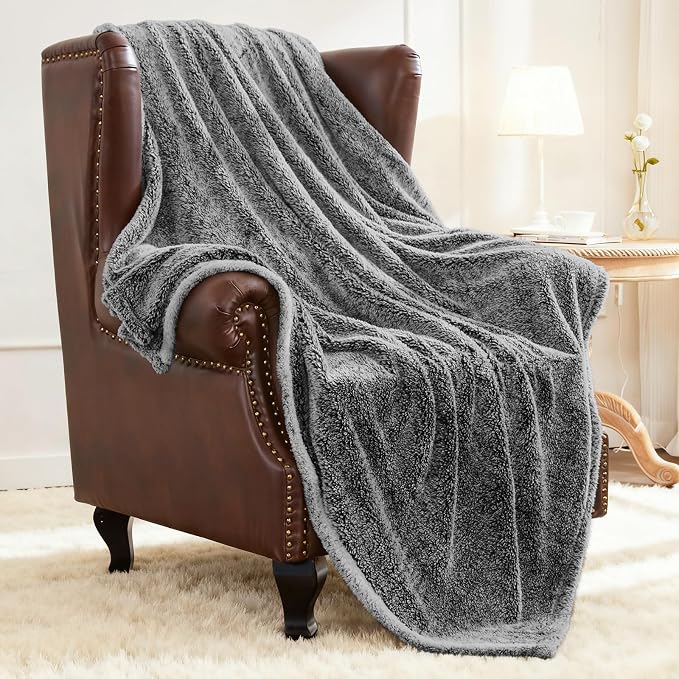 Exclusivo Mezcla Plush Fuzzy Fleece Throw Blanket Extra Large, Super Soft by ExclusivoMezcla