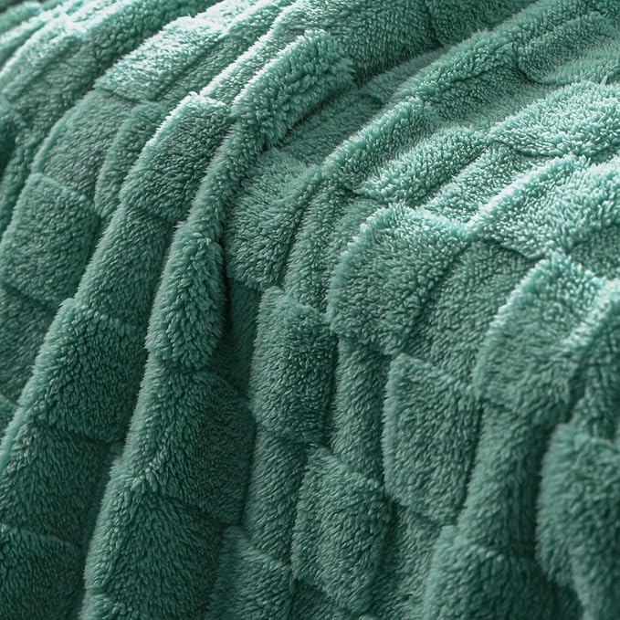 Exclusivo Mezcla Fleece Throw Blanket - Image 5