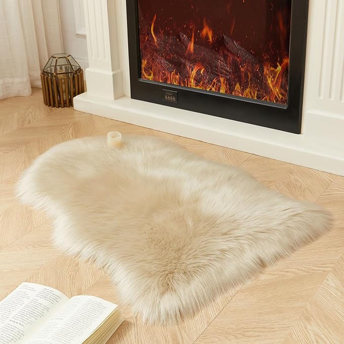 AMTOVO Faux Fur Rug, Fluffy Sheepskin Rug, Fuzzy Ultra Soft 2 x 3 ft Shag Rugs - Image 5