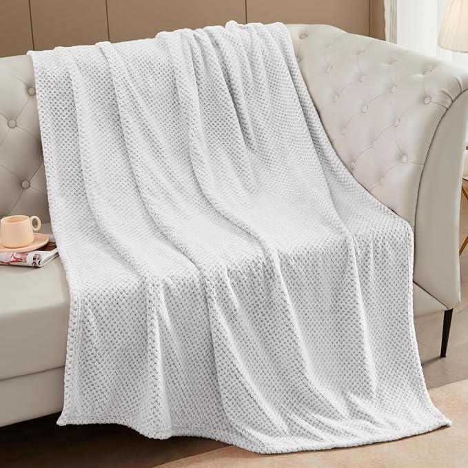 Exclusivo Mezcla Fleece Bed Blanket King Size, Super Soft and Warm Blankets - Image 6