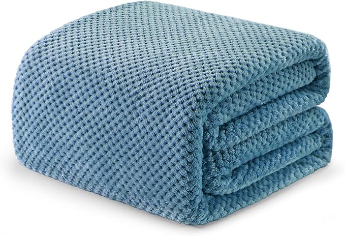 Exclusivo Mezcla Fleece Bed Blanket Twin Size, Super Soft and Warm Blankets by ExclusivoMezcla
