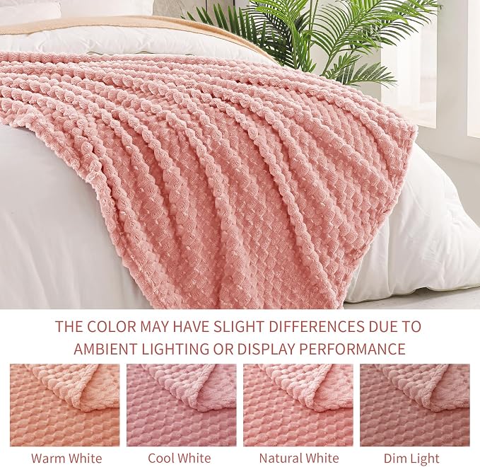 Exclusivo Mezcla Fleece Queen Blanket - Image 4