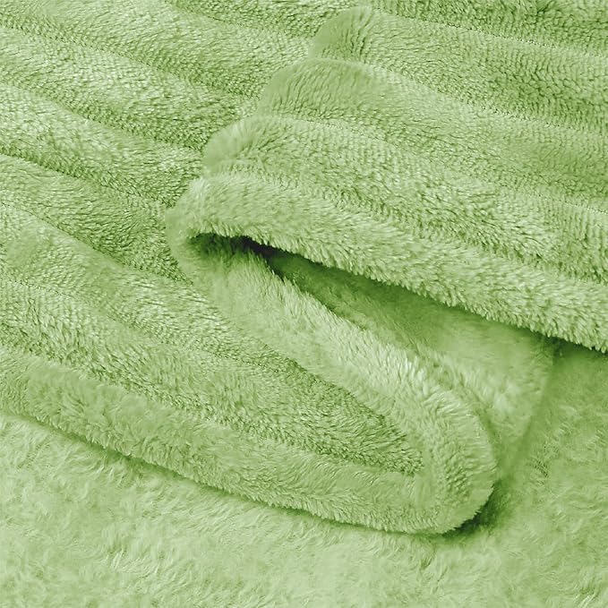 BEDELITE Sage Green Throw Blanket - Image 6