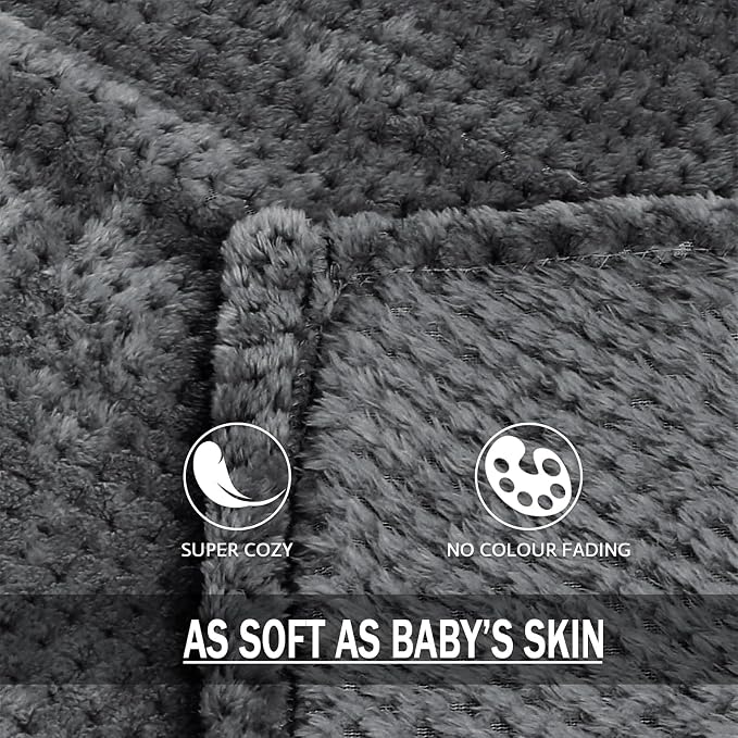 Exclusivo Mezcla Fleece Throw Blanket Extra Large, Super Soft and Warm Blankets - Image 5