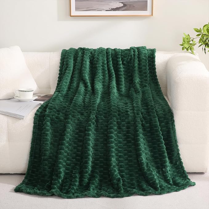 Puncuntex Dark Green Throw Blanket 60"×80" inches Fuzzy 3D Jacquard Decorative by Puncuntex