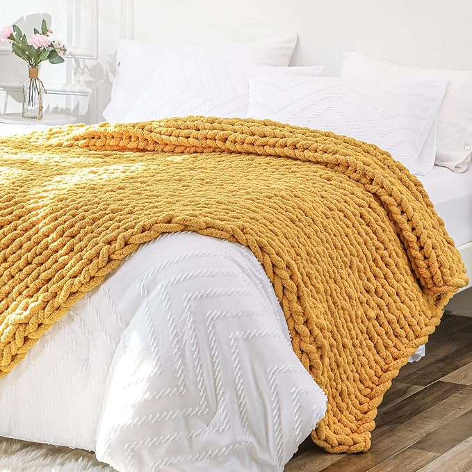 Bigacogo Chunky Knit Throw Blanket by Bigacogo