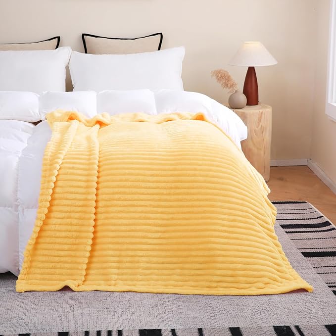 Light Yellow Fleece Throw Blanket 50”×60” - Image 4