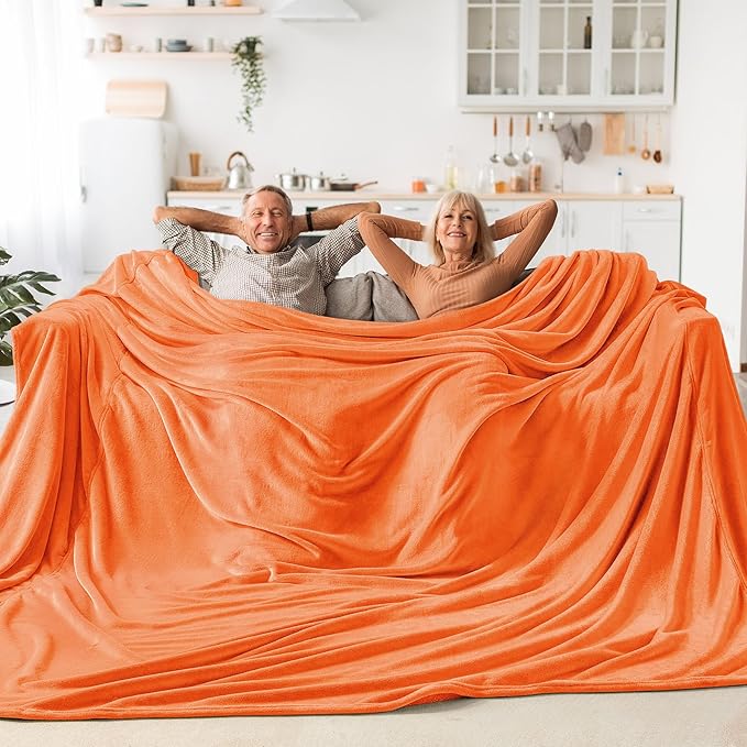 BEDELITE Big Fleece Blanket by BEDELITE