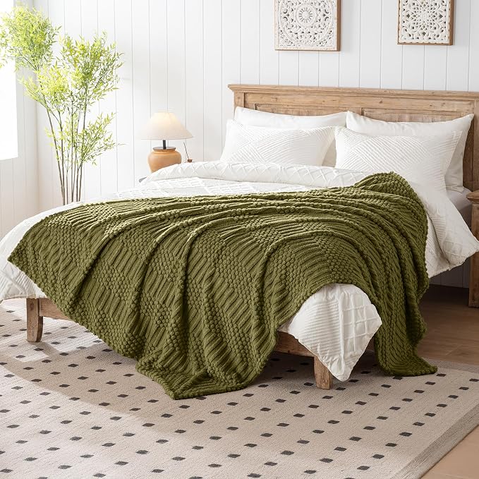 90x90 Inch Green Queen Large Blanket - Image 3