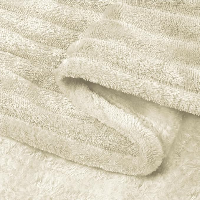 BEDELITE Fleece Throw Blanket for Couch – 3D Ribbed Jacquard Soft and Warm - Image 5