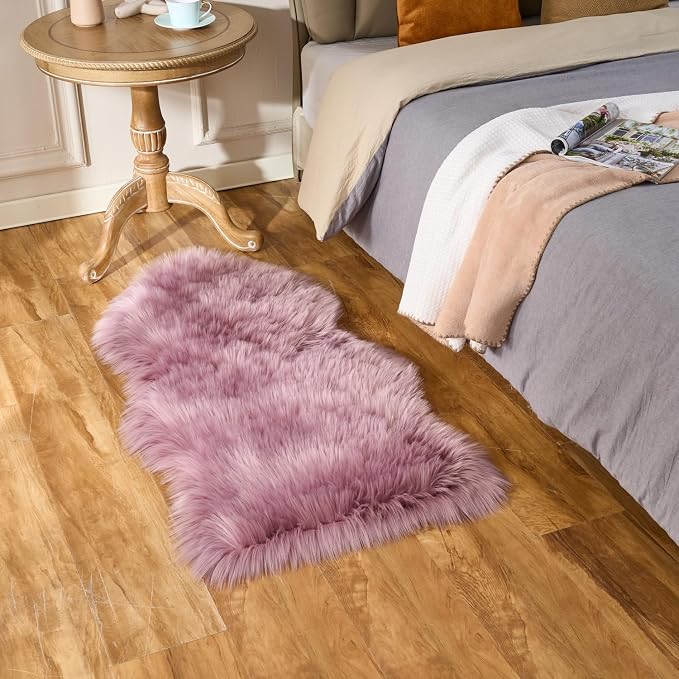 EasyJoy Ultra Soft Fluffy Shaggy Area Rug Faux Fur Rug Chair Cover Seat Pad - Image 2