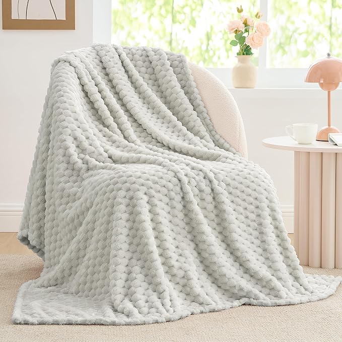 BEDELITE Fleece Blanket Twin for Bed Couch, 3D Jacquard Decorative Light Grey by BEDELITE
