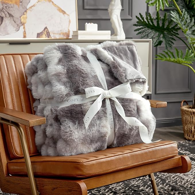 Cozy Bliss Faux Fur Throw Blanket - Image 3
