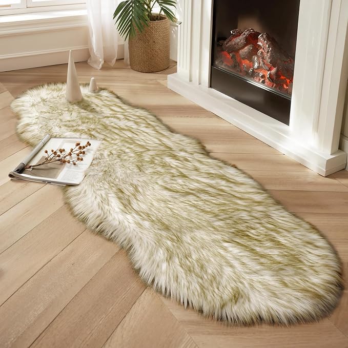 Ciicool Ultra Soft Faux Sheepskin Fur Rug Fluffy Rug by CIICOOLHomeDeco