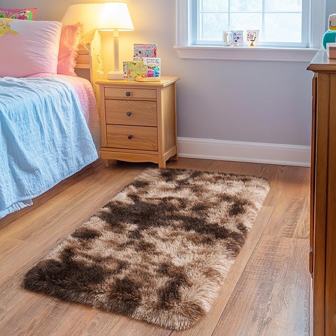 Small Rugs for Bedroom, Fluffy 2x3 Rug Throw Non Slip for Bedside Dorm Kids Room - Image 2