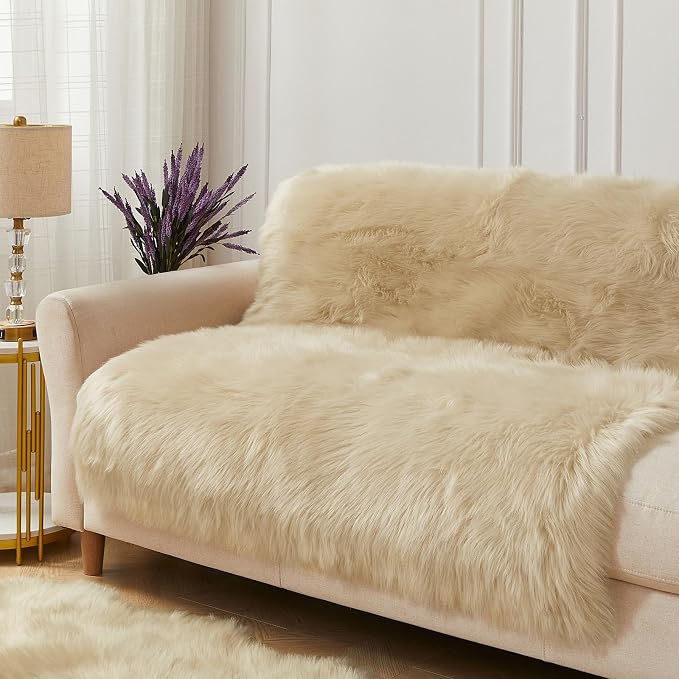 AMTOVO Faux Fur Sheepskin Rug for Living Room, 4 x 6 ft Beige Fluffy Area Rug - Image 4