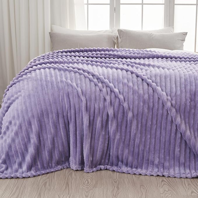 NEWCOSPLAY Fleece Ribbed Cozy Twin Blanket - Image 9